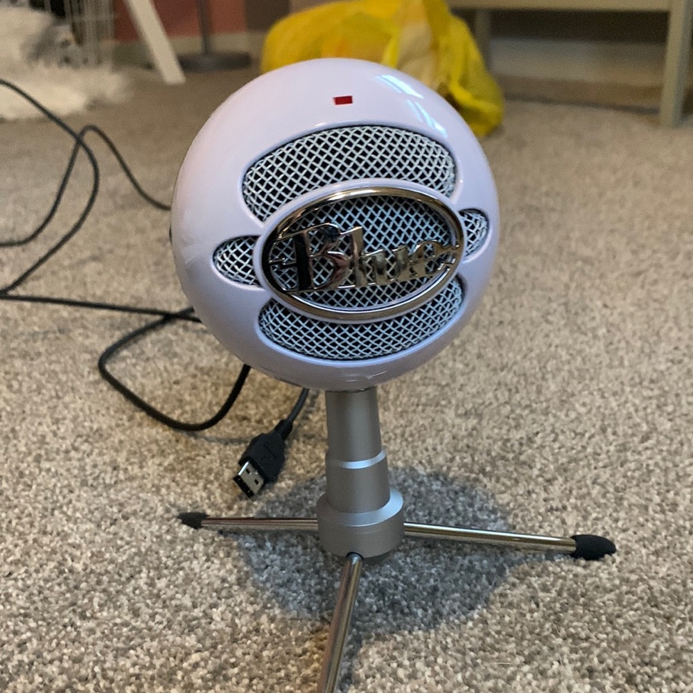 Blue Yeti Snowball Microphone